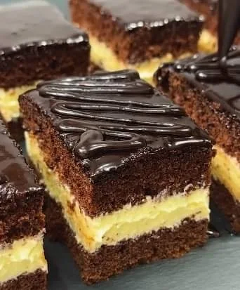 Chocolate Sponge Cake with Creamy Filling