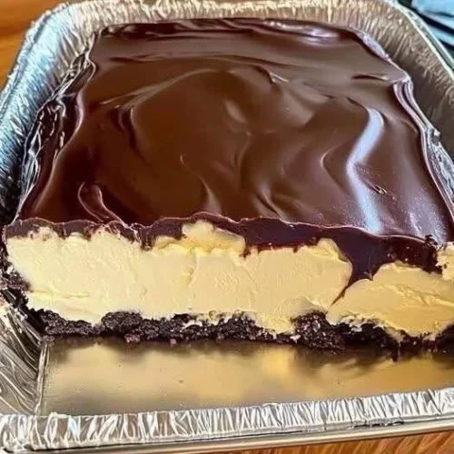 No-Bake Chocolate Eclair Cake