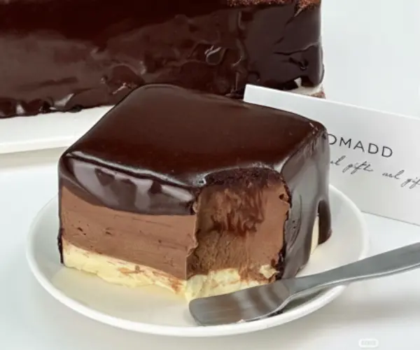 Chocolate Luxe Mousse Cake