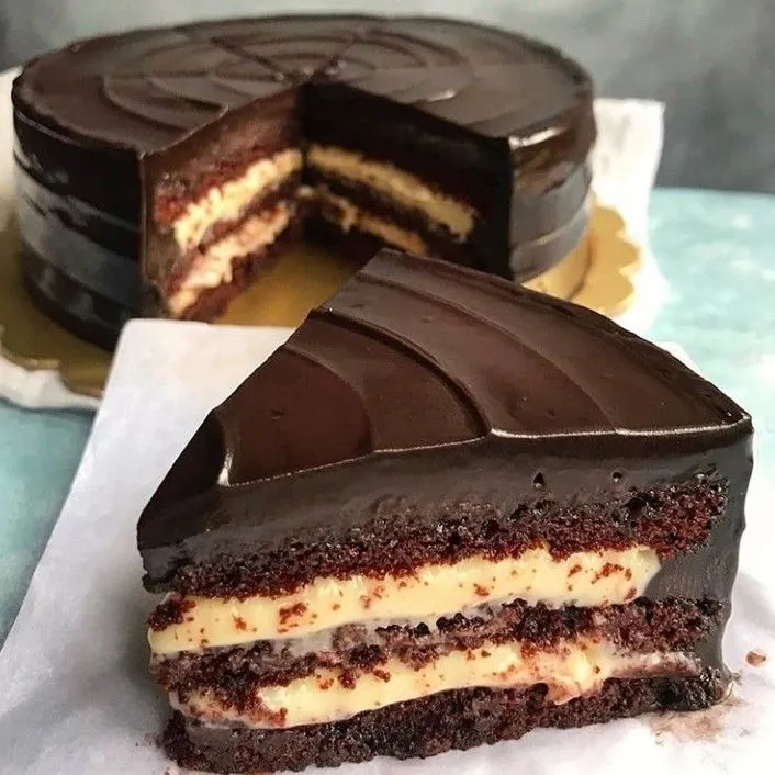 Chocolate Cheesecake Filled